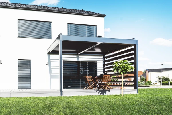 Terrace with pergola