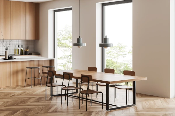 Fixed windows in dining room