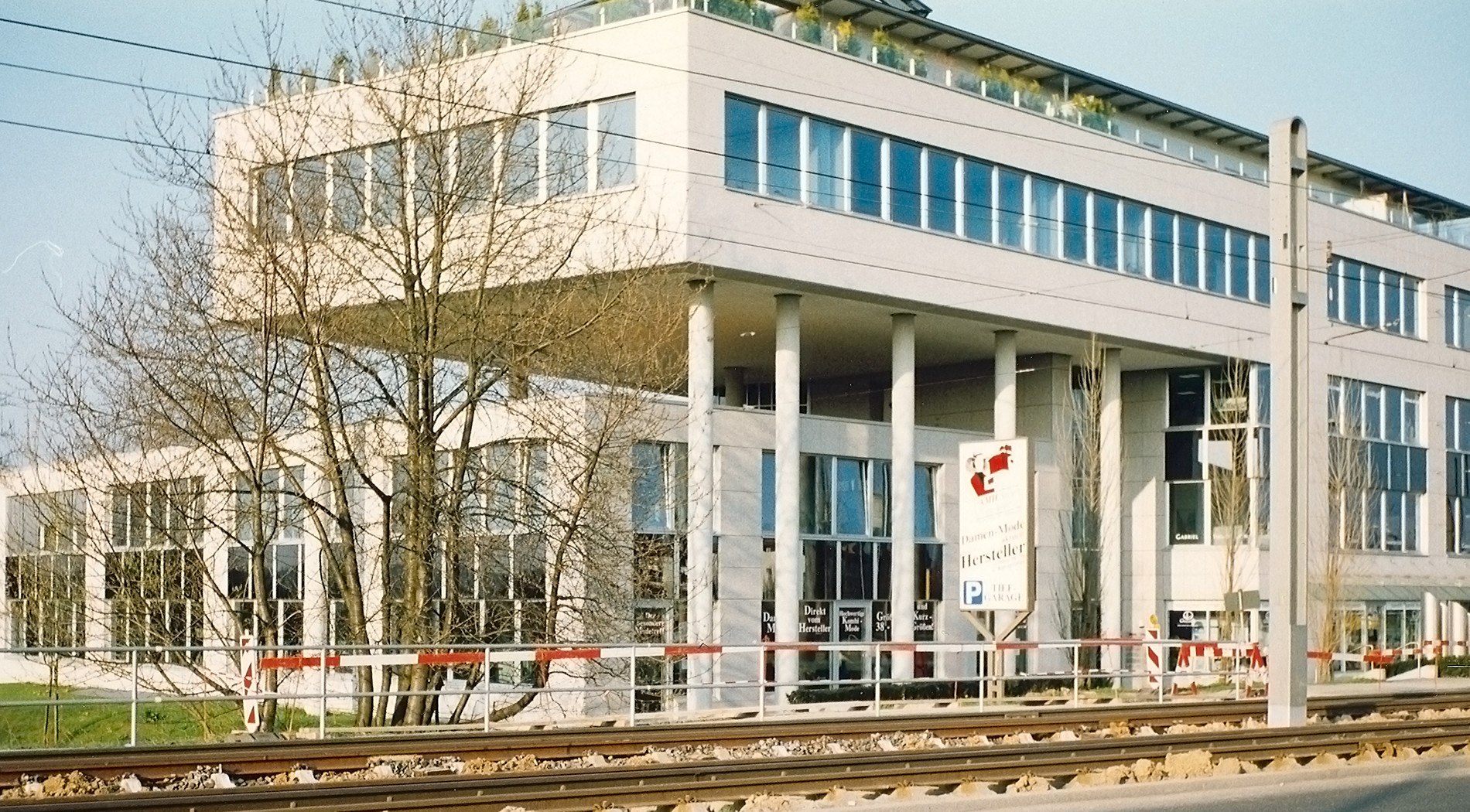 Bauvorhaben: Wohn- und Geschäftshaus in Stuttgart - Heumaden