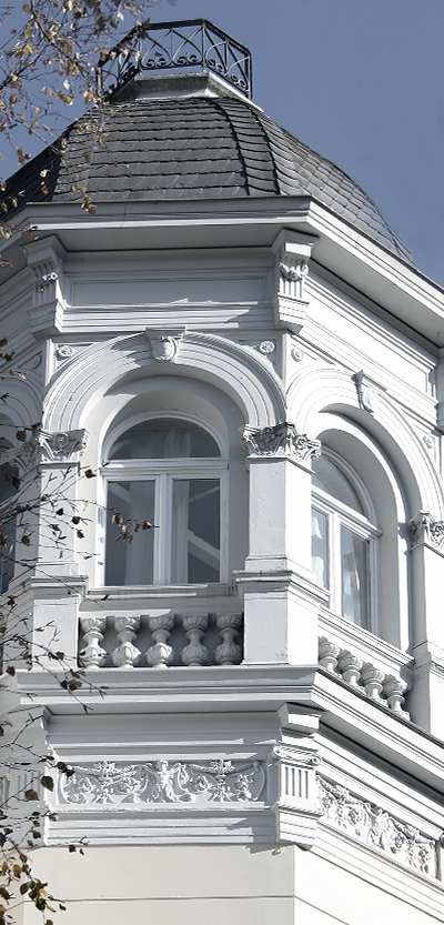 Window for Listed Buildings with Round Arch